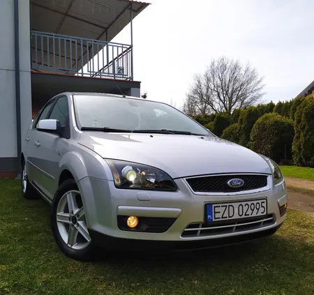 ford łódzkie Ford Focus cena 13800 przebieg: 143500, rok produkcji 2006 z Otwock